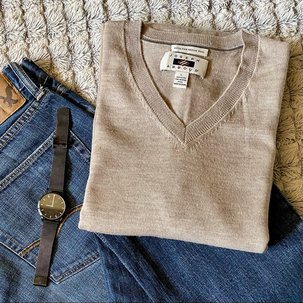 Joseph Abboud Tan V-Neck Merino Wool Sweater